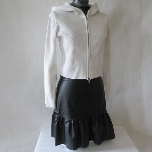 H&M FAUX LEATHER MINI SKIRT - Picture 3 of 13